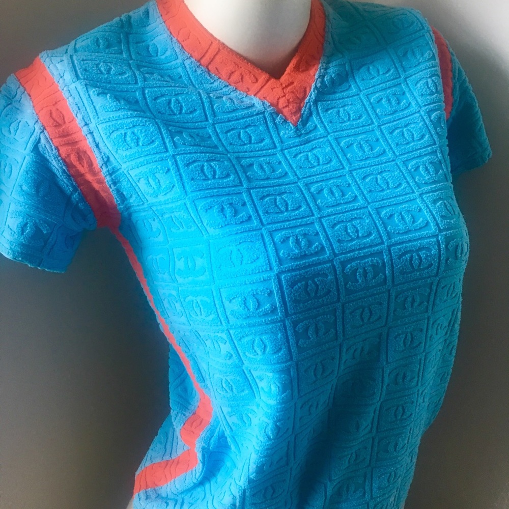 ‼️SOLD‼️ AUTH CHANEL SPORT TERRY LOGO TOP SS02 - Picture 1 of 5